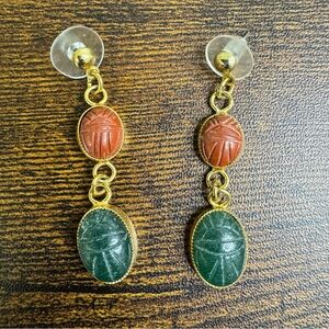 Carved Scarab Beetle Earrings Green and Red Chalcedony Gold Tone Dangle Posts